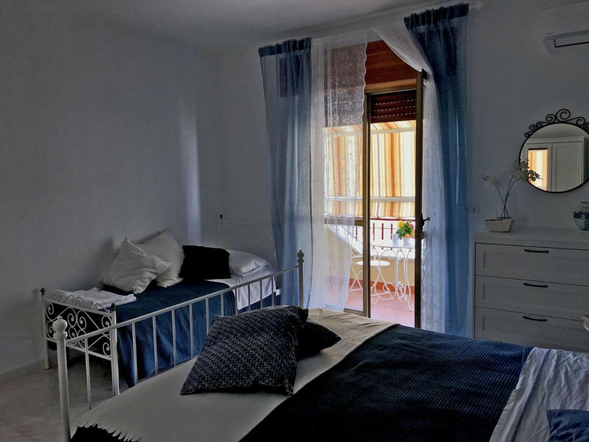 La Casa Del Professore Tortora Exteriér fotografie